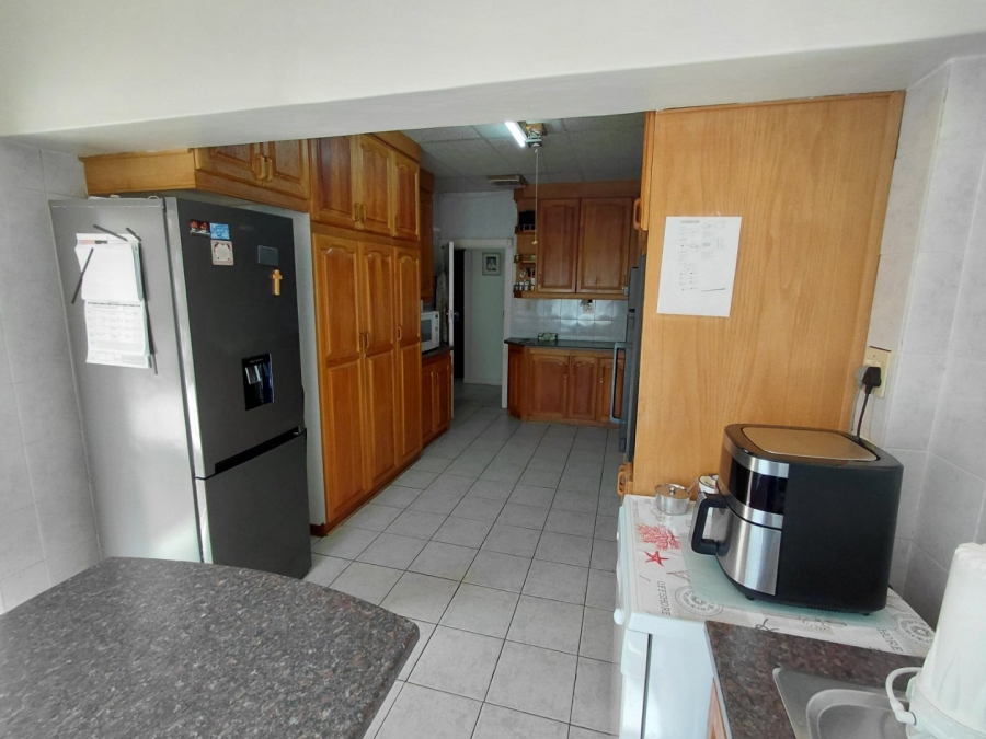 4 Bedroom Property for Sale in Wilgenhof Free State